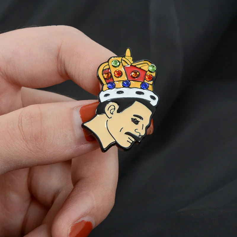 Мода Господь значок queen певица Группа Музыка искусство Фредди Mercury Pin мягкая эмаль