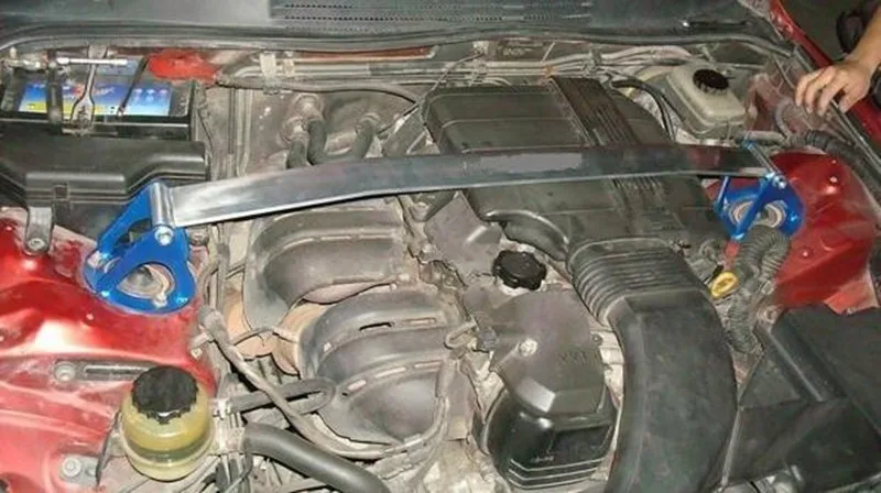 Трубчатую планку подвеска для Lexus is200 Балансирующий Полюс пункта балансировочный