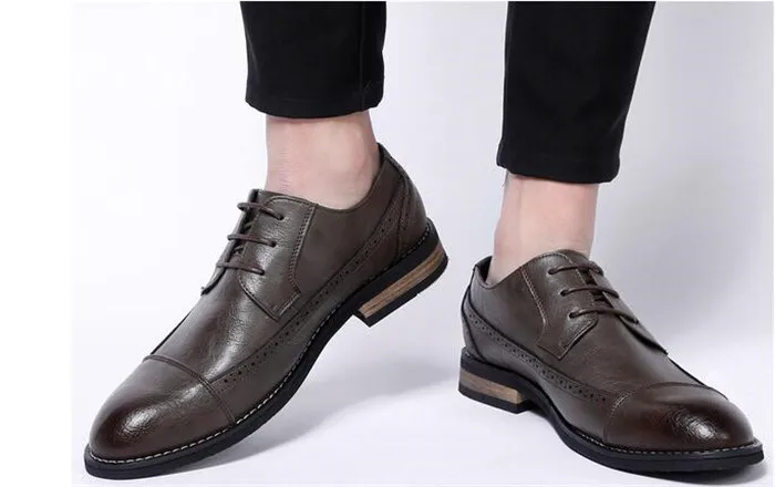 

Leather men's Derby dress shoes casual business pointed toe lace-up men's shoes meatal heel British small retro leather shoes