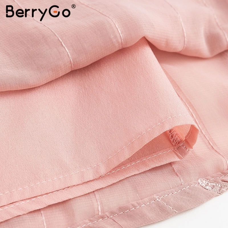 Женский комбинезон BerryGo пляжный шифоновый с открытой спинкой треугольным
