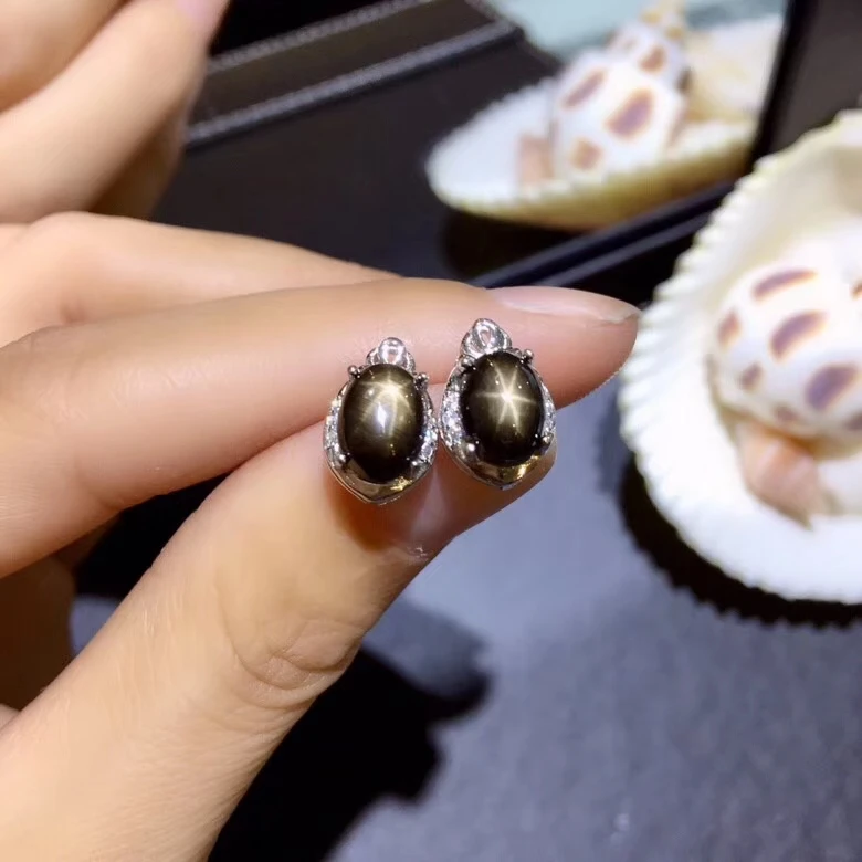 Серьги из серебра 925 пробы с натуральным черным сапфиром|Серьги-гвоздики| |