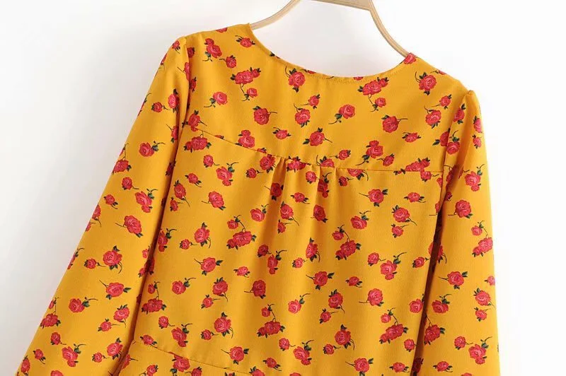 Женская рубашка с цветочным принтом красная однобортная приталенная блузка в