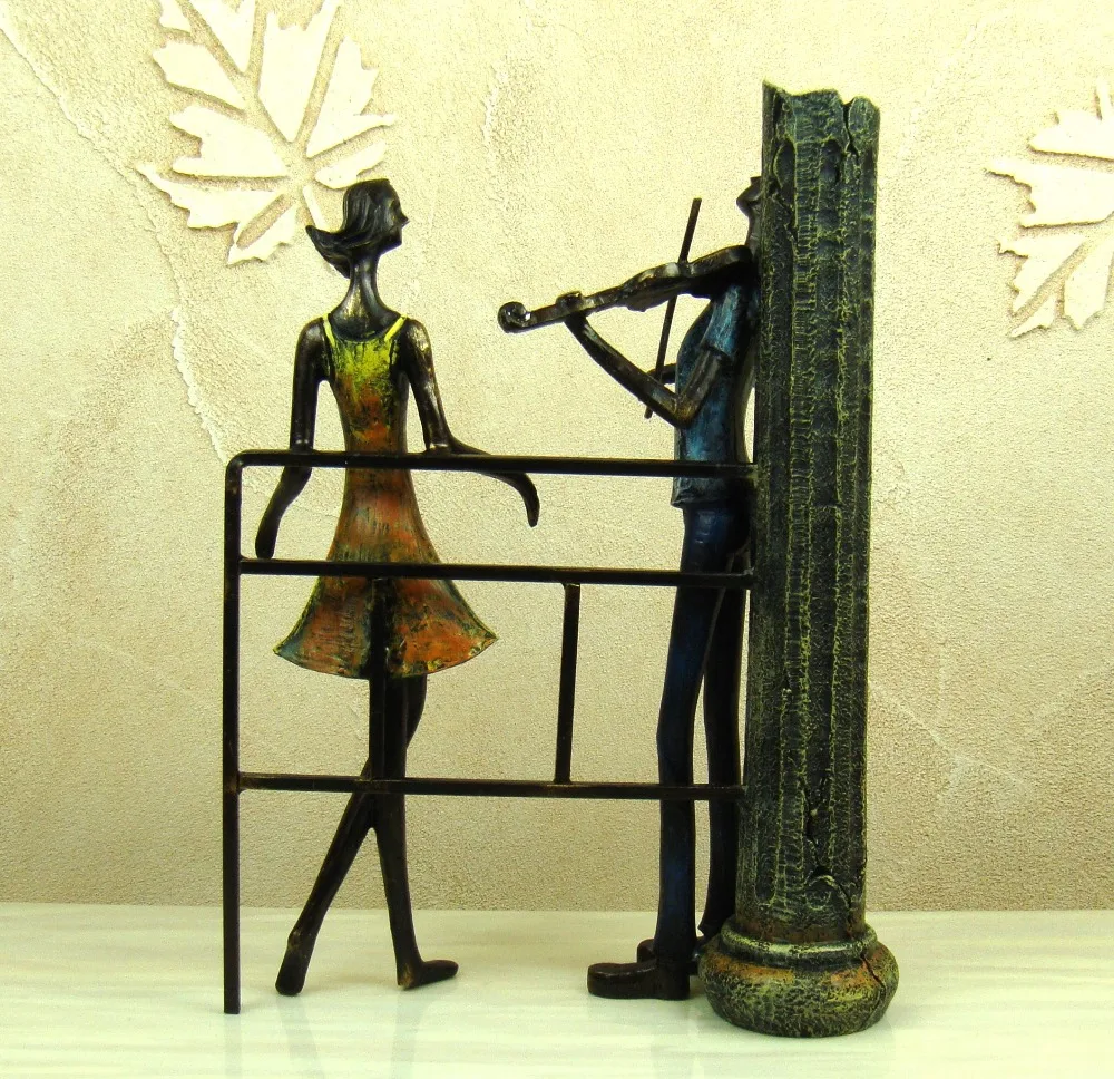 Ретро Кованое искусство предложение фигурка влюбленных абстрактная Смола