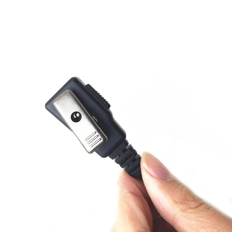 2PIN Цвет: черный Большие PTT наушники для BMW ICOM V8 F21 F11 V82 V85 F26 F22 IC 02AT 03AT 04AT 2GXAT радио