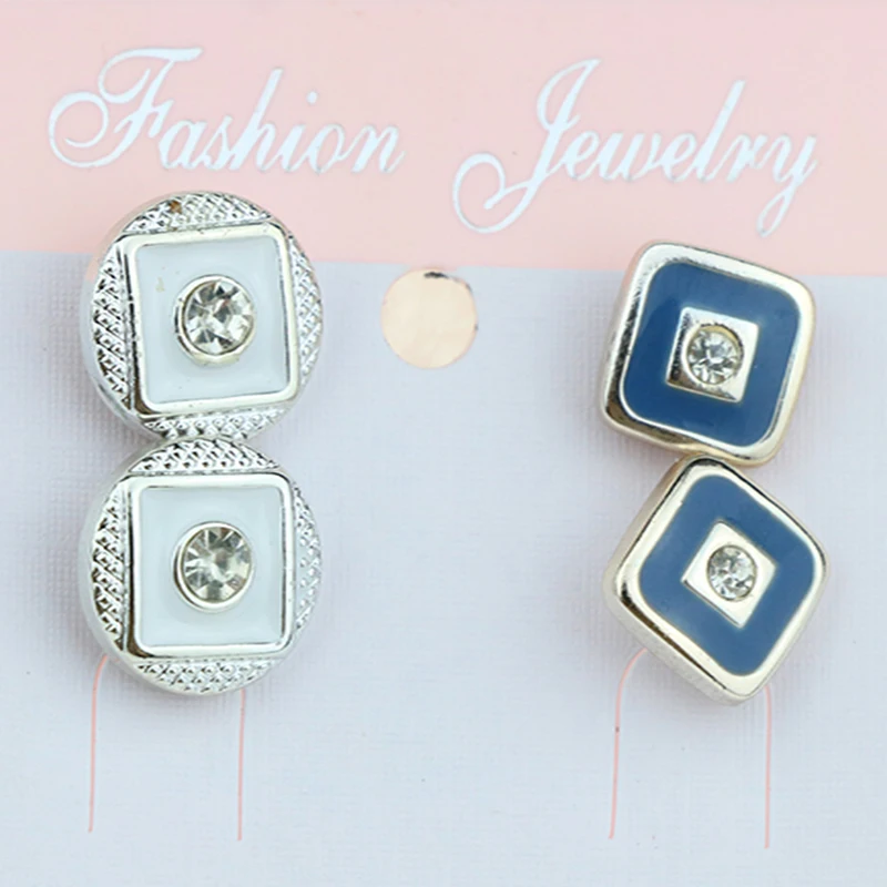 Капли синего и белого цвета для девочек с серьгами| |