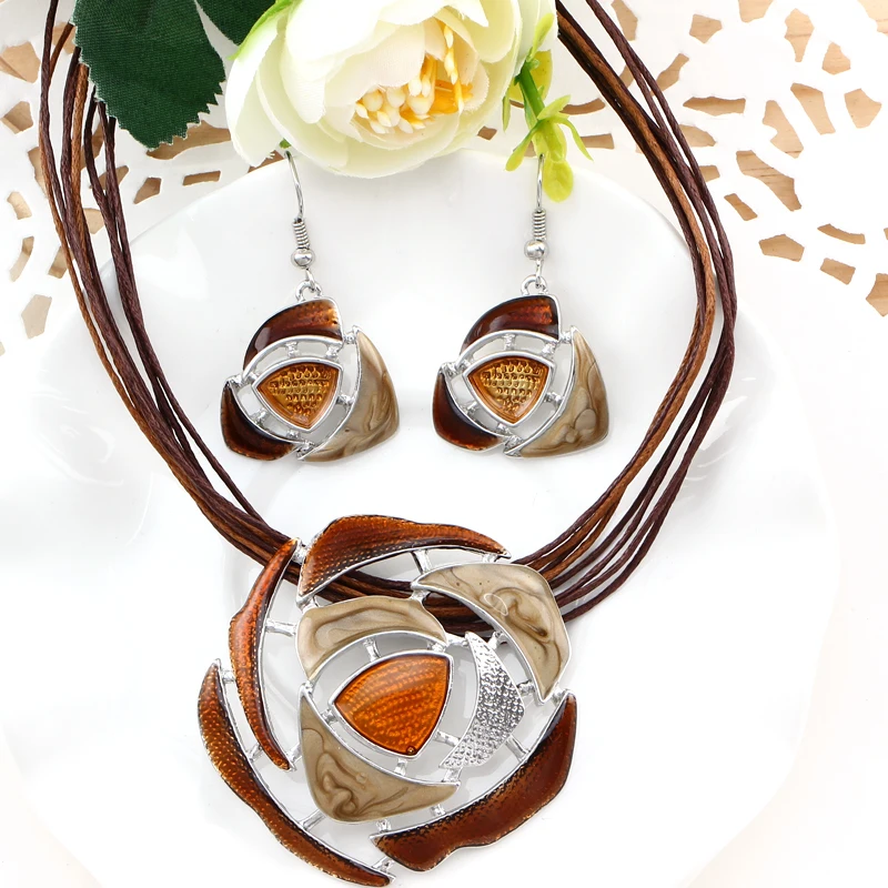 Комплект из колье и серёг в африканском стиле|enamel flower jewelry sets|african setflower set |