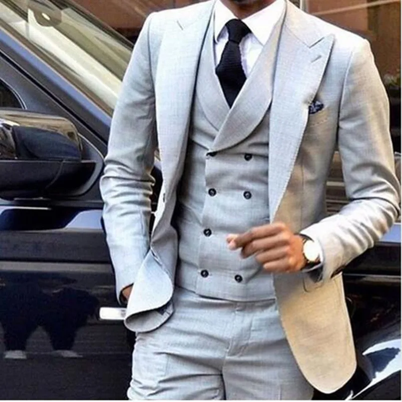 

Light Grey Wedding Suits Slim Fit 3 Piece Wedding Tuxedo Groom Groomsman Suit Custom Men Suits for Wedding (jacket+pant+vest)