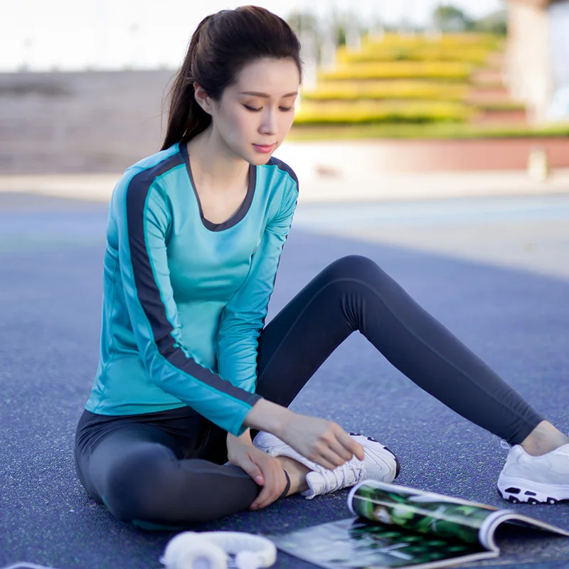 Набор для йоги женский набор из 4 предметов спортивный костюм занятий йогой