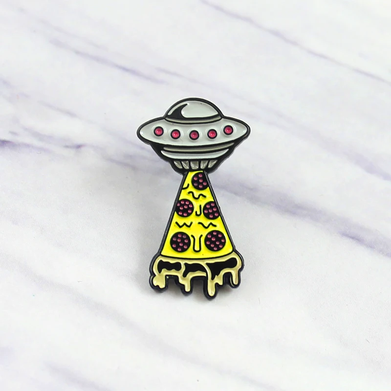 Инопланетянин космический корабль вера в пиццу эмалированная булавка для