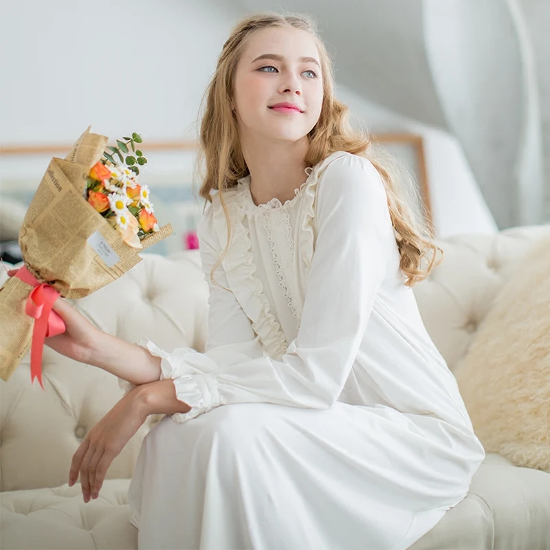 Бесплатная доставка новинка 2016 осенняя ночная рубашка принцессы женские белые