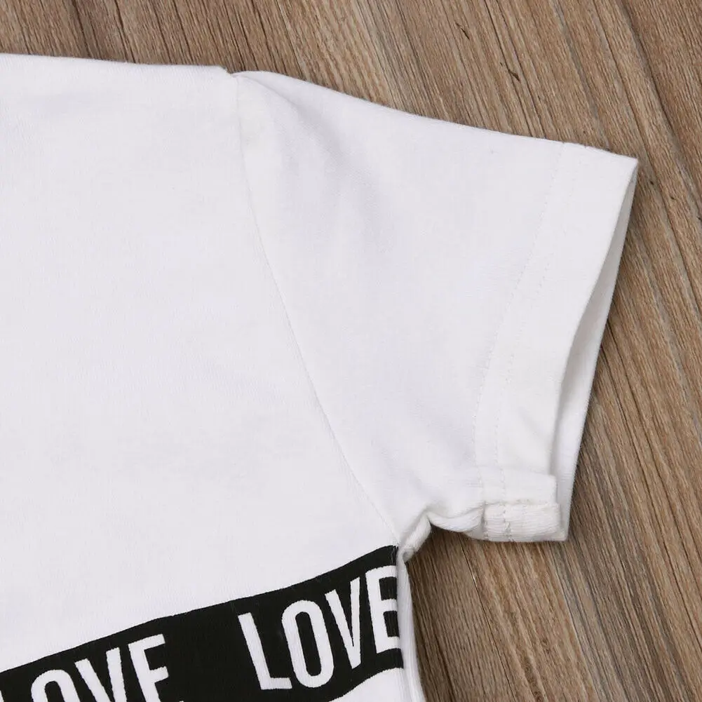 Летняя одежда для маленьких девочек повседневный спортивный топ с надписью LOVE