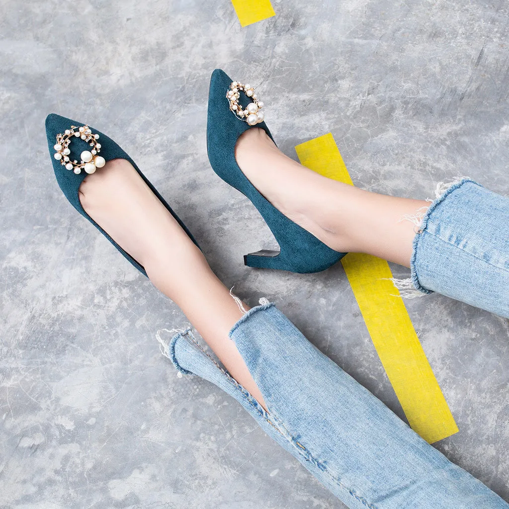 Роскошные пикантные элегантные вечерние туфли на высоком каблуке Однотонные