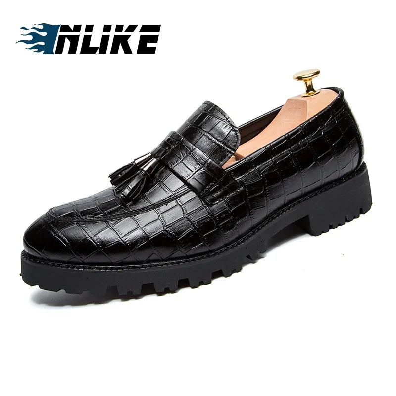 

Leather Dress Shoes for Men Metal Pointed Toe Wedding Slip on Casual Oxford Shoe Men Dress Shoes