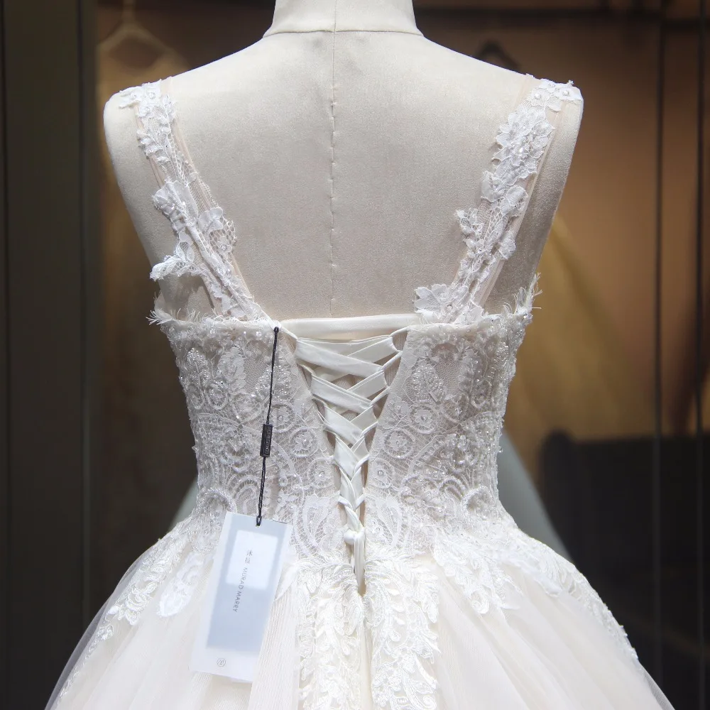 

Newest Sleeveless Tulle Wedding Dresses 2020 Sweetheart Neckline Luxury Royal Trains Bride Dress robe de mariage