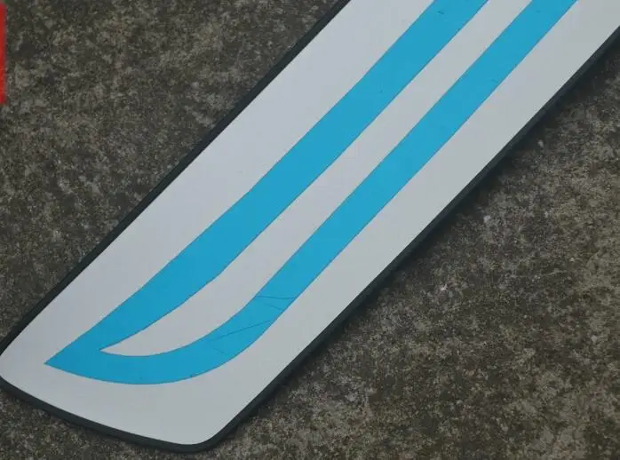 Нержавеющая сталь заднего бампера протектор Подоконник для 2013 Skoda