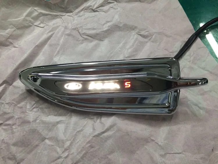 Высокое качество! Лист потолочный светильник с поворотник для Ford Kuga, 12V 6000k~ 7000k 2 шт./компл