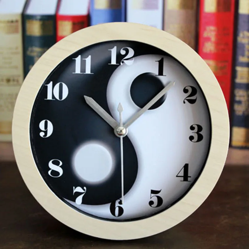

New Desk Clocks 3D Wooden Quartz Alarm Clock For Home Table Desk Modern Design Circular Children's Gossip Table Clock For Room
