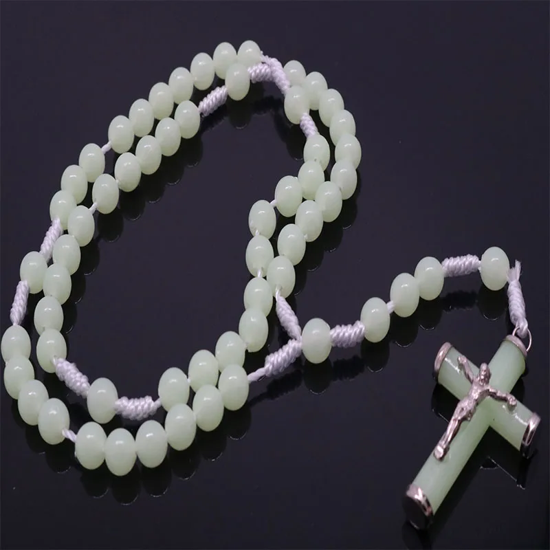 

100PCS fashion jewelry plastic braided necklace rosary luminous luminous beads Catholic religious jewelry wholesale and retail