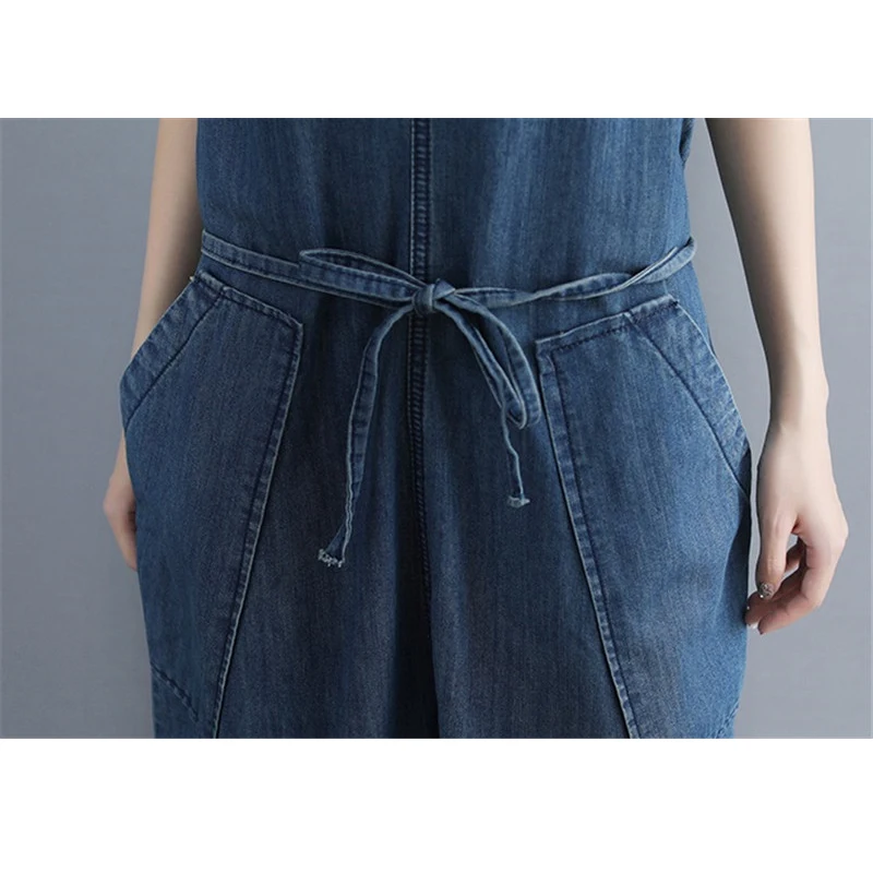 

2019 Autumn Women Overalls Denim Jumpsuit Casual Jeans Sleeveless Playsuits Pants Loose Large Size 210 Pounds Fat Rompers R392
