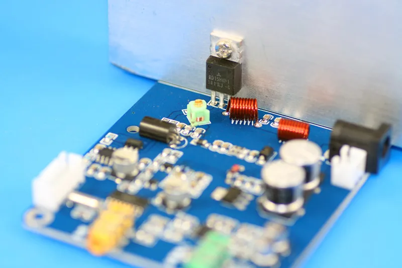 12V 15W цифровой светодиодный радиостанции PLL стерео fm-передатчик 76 M-108 MHz готовая плата