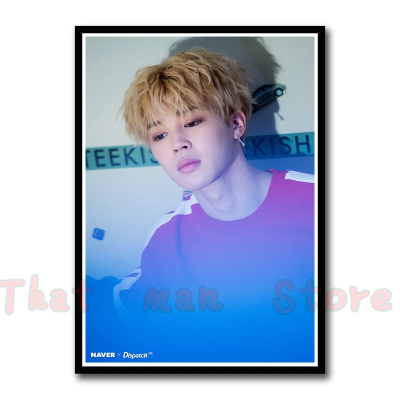 Kpop bangtan Плакаты для мальчиков членов наклейки на стену украшение дома гостиная спальня печать 42*30 см без рамки - Цвет: Красный