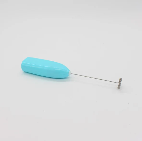 Sky blue 1 шт. венчик для молочного напитка кофе миксер Электрический взбиватель яиц пенообразователь мини ручка мешалка практичный кухонный инструмент для приготовления пищи - Цвет: Sky blue