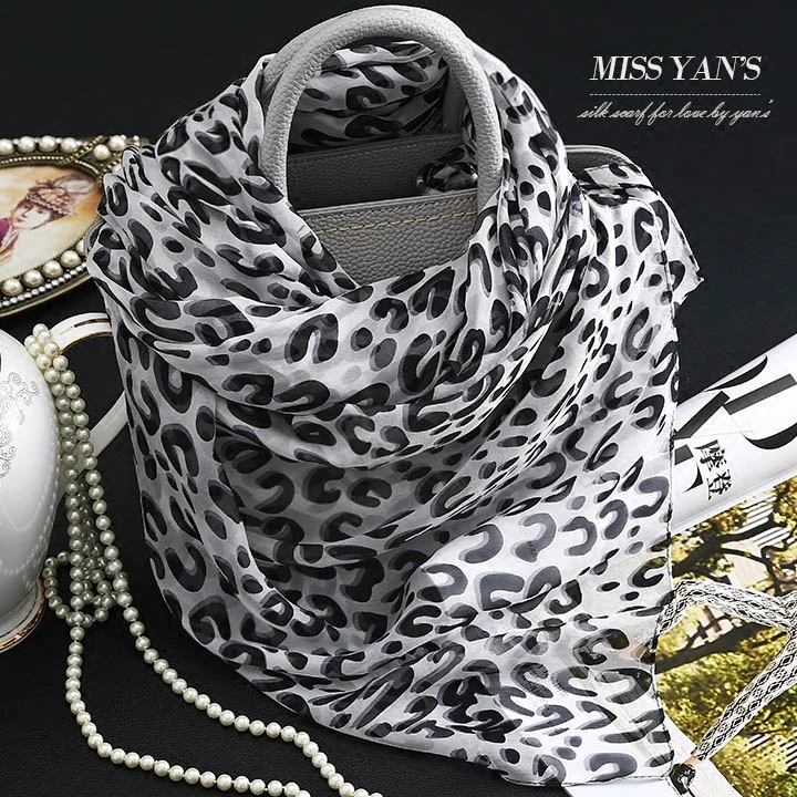 Шарф женский классический из натурального шелка модный черный шарф с