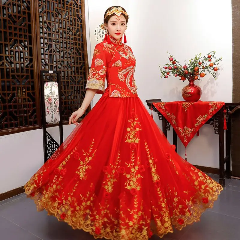 

Ancient marriage costume the bride clothing gown traditional Chinese wedding dress women cheongsam embroidery phoenix red Qipao