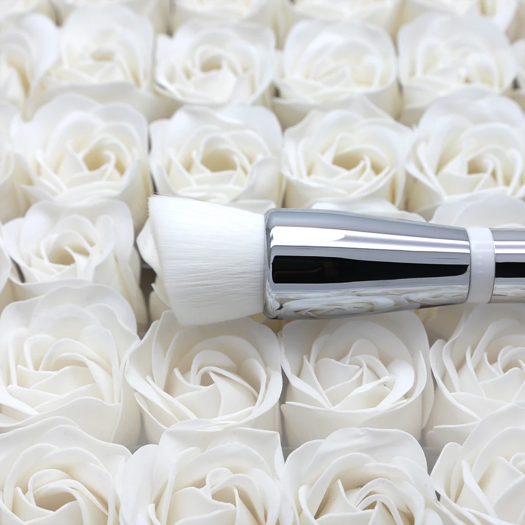 Кисть для тонального крема IT макияжа сглаживающая кожу кисть лица #704