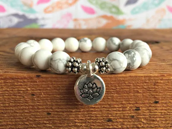 Натуральный Белый Howlite браслеты целебные кристаллы цветок лотоса браслет с
