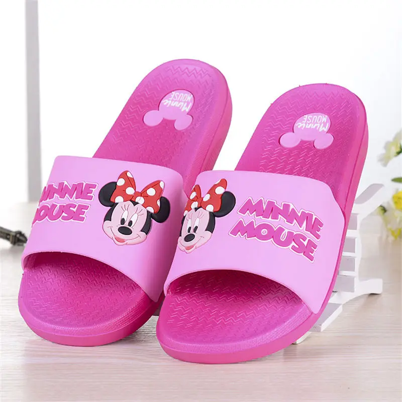 C Disney/Новые летние сандалии и тапочки; милые домашние тапочки с Микки Маусом; домашние Нескользящие тапочки для ванной комнаты - Цвет: C