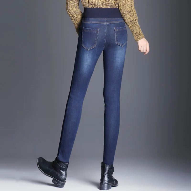 2018 новые зимние сохраняющие тепло Джинсы женские эластичные джинсы с горячей