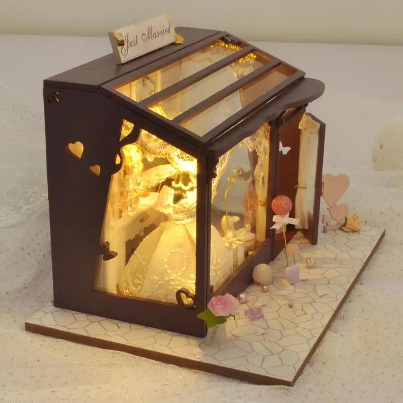 Подарок для девочки-подростка, креативный Миниатюрный Кукольный Дом DIY, деревянная ручная головоломка, детские игрушки, свадебный подарок