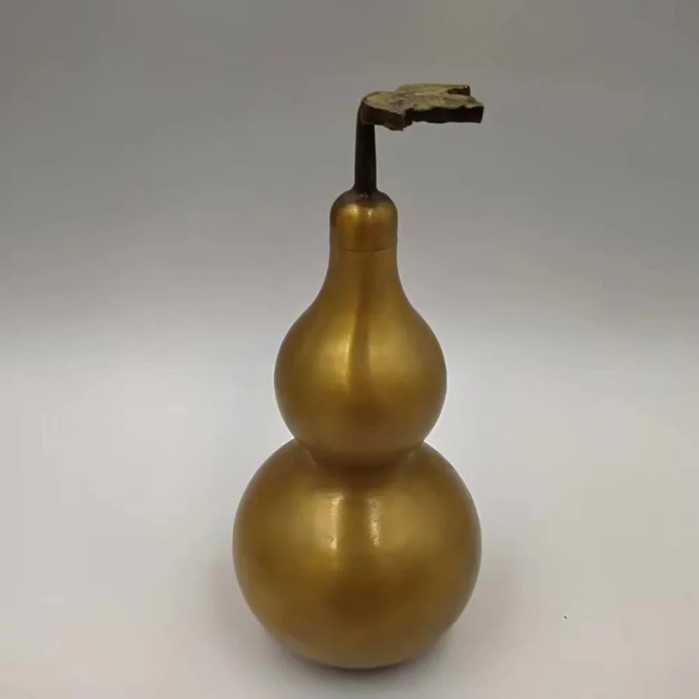 

Китайская бесцветная желтая медная статуя Сплетницы в виде тыквы