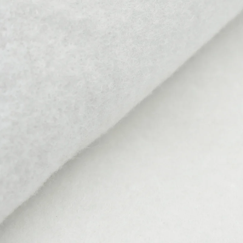 Белый полиэфирный стеганый нетканый материал для подкладки 1 м рукоделия сумка