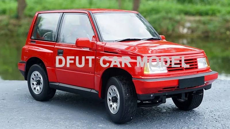 Весы 1:18 Vitara Escudo Модель автомобиля игрушки для коллекции подарков - Цвет: 2