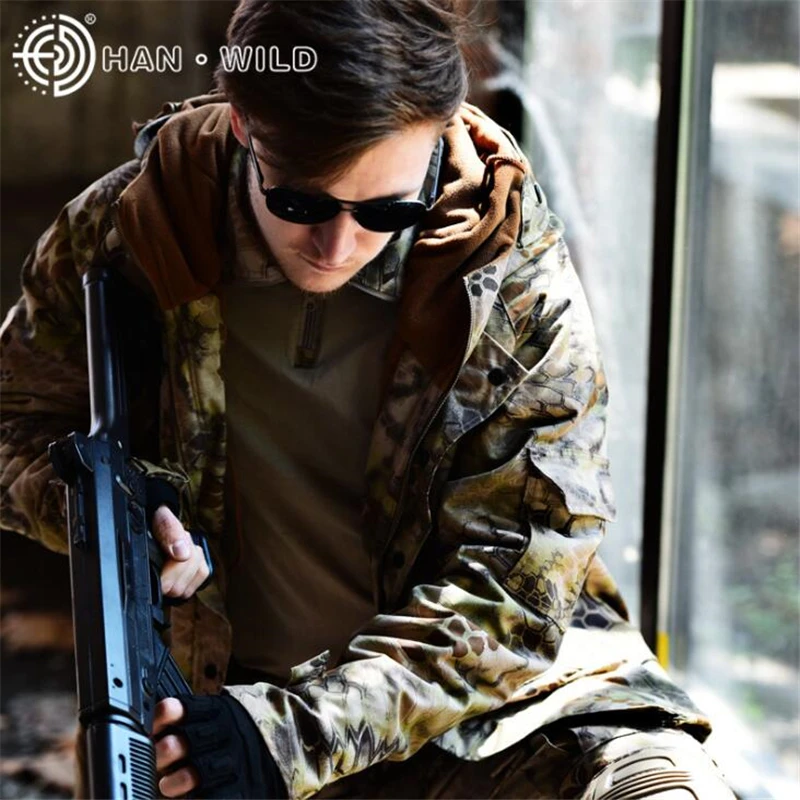 Мужская камуфляжная флисовая куртка теплая водонепроницаемая в стиле милитари