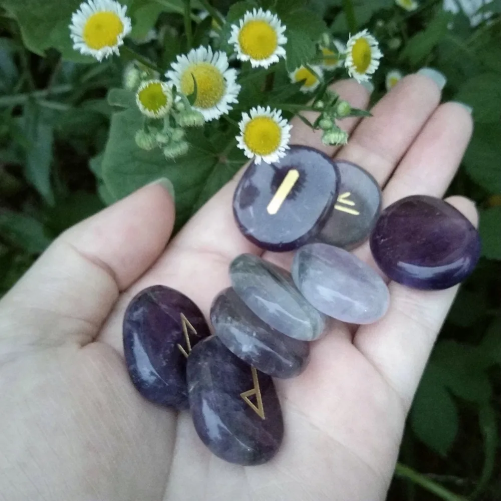 25 шт. натуральный аметист рун камни набор выгравированы надпись Wiccan языческие амулеты нордическая Руна и бесплатный мешочек торговля