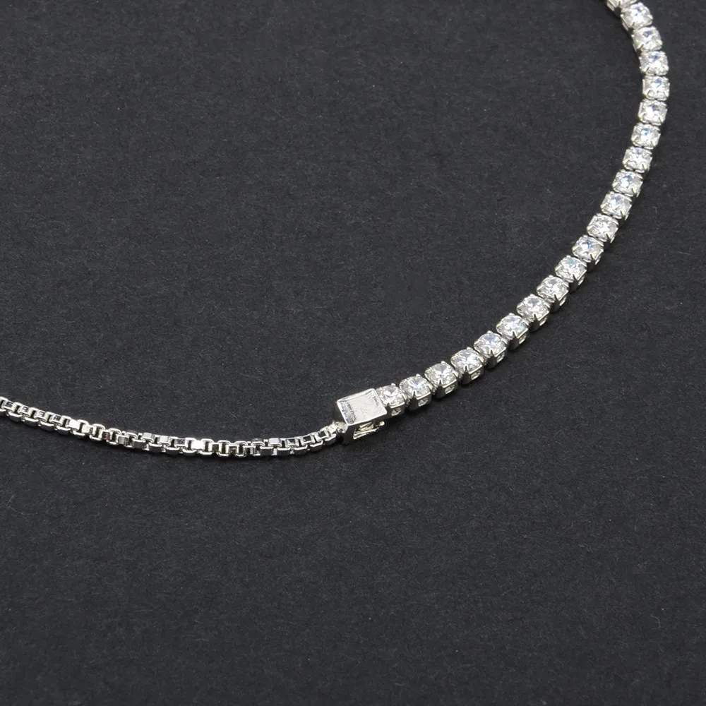 Женский браслет с кристаллами Стразы золотого цвета регулируемая длина