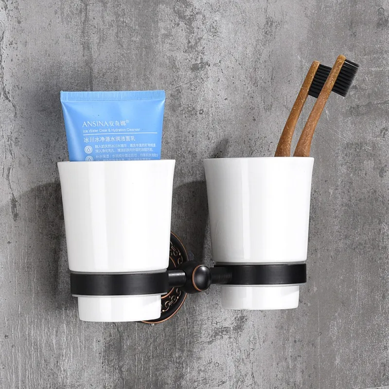 Cup Holder Чашки и стакан держатель современный Стиль настенный латуни с Керамика Кубок площади Ванная комната двойной стакан держатели черный 601003 - Цвет: Cup Holder