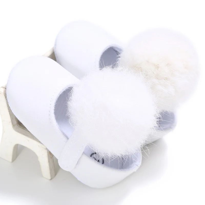 

2019 Hot Newborn Cute Ball Baby Girl First Walkers Solid Buckle Strap Cotton Fabric Fashion Soft Bottom Baby Girls Shoes