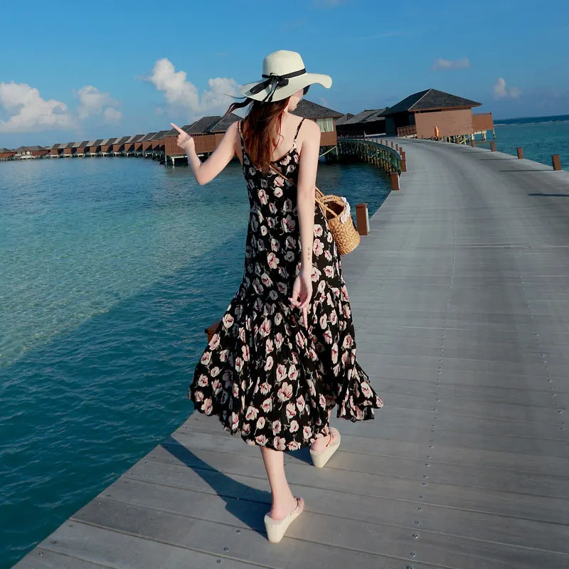 Летнее пляжное платье на бретельках свободное из двух частей без рукавов с