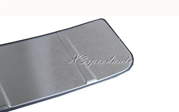 Нержавеющая сталь Задний бампер порога пластина для Toyota Highlander 2011 2012 2013 |