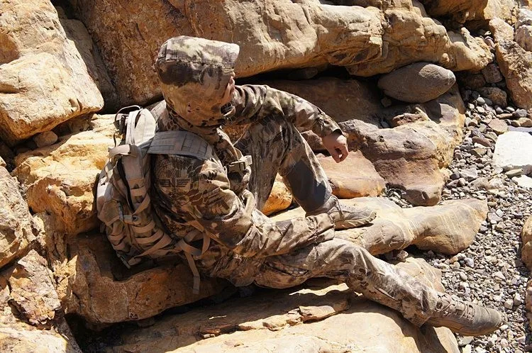 

NEW Emirates type Camouflage Tactical Military Special Force Combat Uniform Combat Suit &Pants military uniform