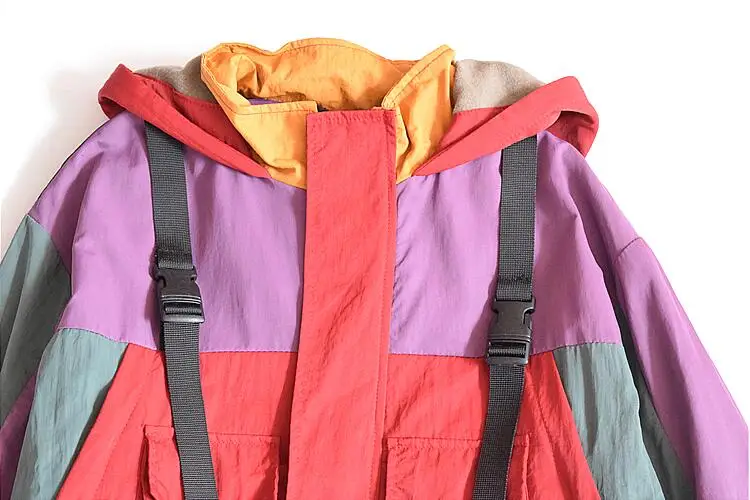 Куртка с карманами разных цветов | Женская одежда
