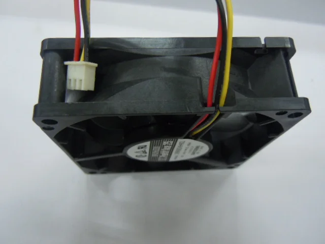Новый шариковый охлаждающий вентилятор SANYO DENKI SAN ACE 109r0824h402 8025