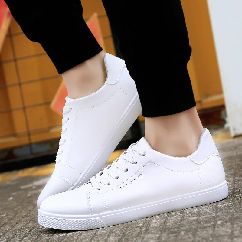

Men's White Shoes Low-top Casual Skateboarding Shoes Outdoor Leisure Sneaker Breathable Walking Shoes Flat Shoes Chaussure Homme
