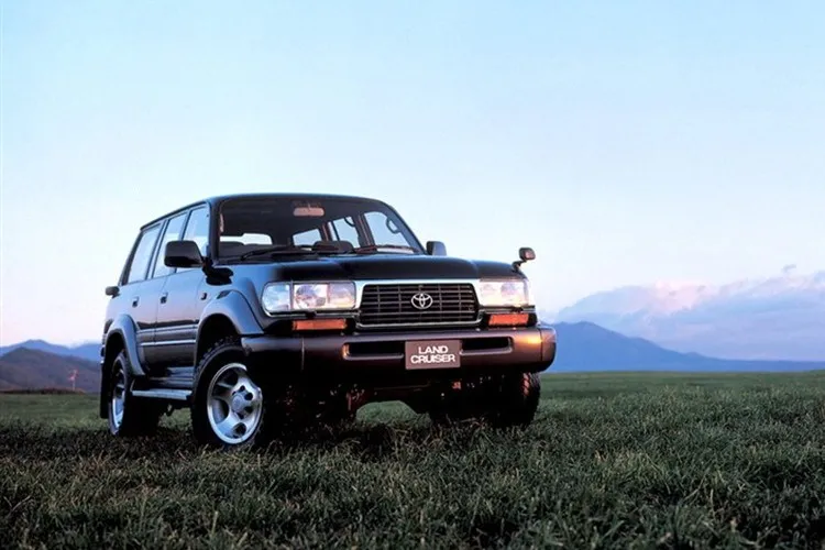 Osmrk автомобиля угловой светильник сигнала поворота для Toyota Land Cruiser LC80 FZJ80 4500 1995-1997 |
