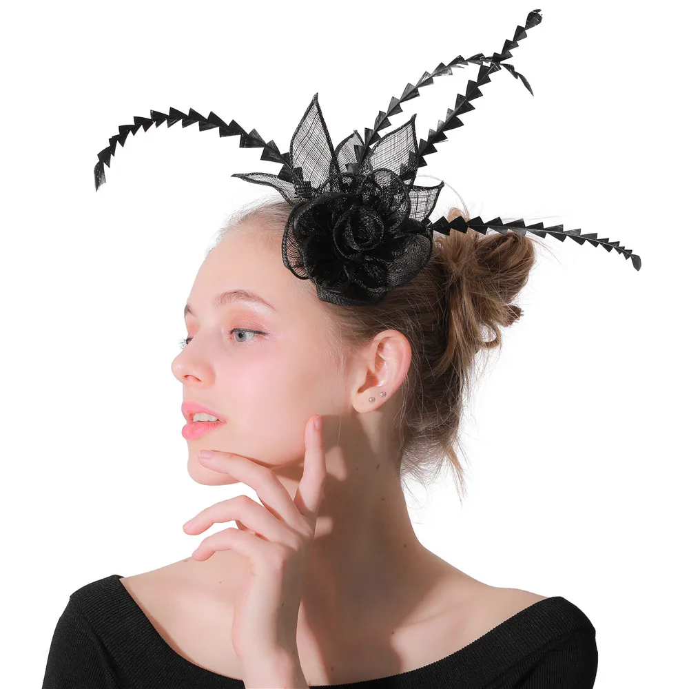 Женская винтажная шляпка-Вуалетка с черными перьями