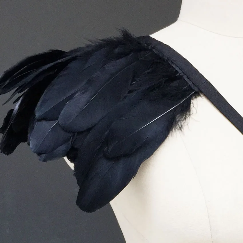 Эполета в стиле Харадзюку с перьями шлейка виде птичьих крыльев чёрные перья